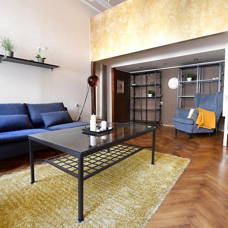 Budget Apartment By Hi5 - Oktober 6 Str 4 Budapest Exterior photo